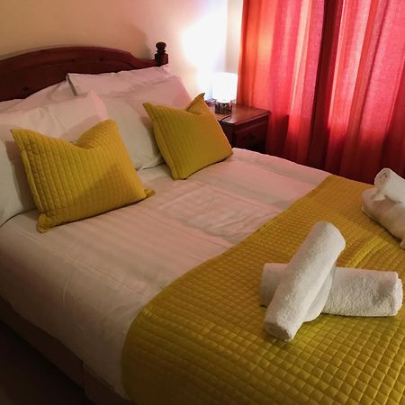 Pearl & Pebbles Eastbourne Hotel Bagian luar foto