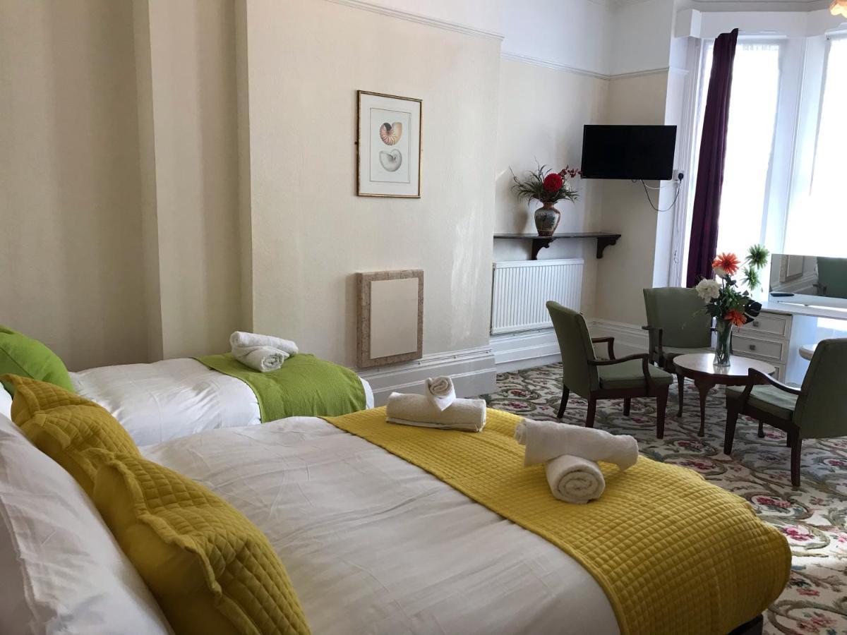 Pearl & Pebbles Eastbourne Hotel Bagian luar foto