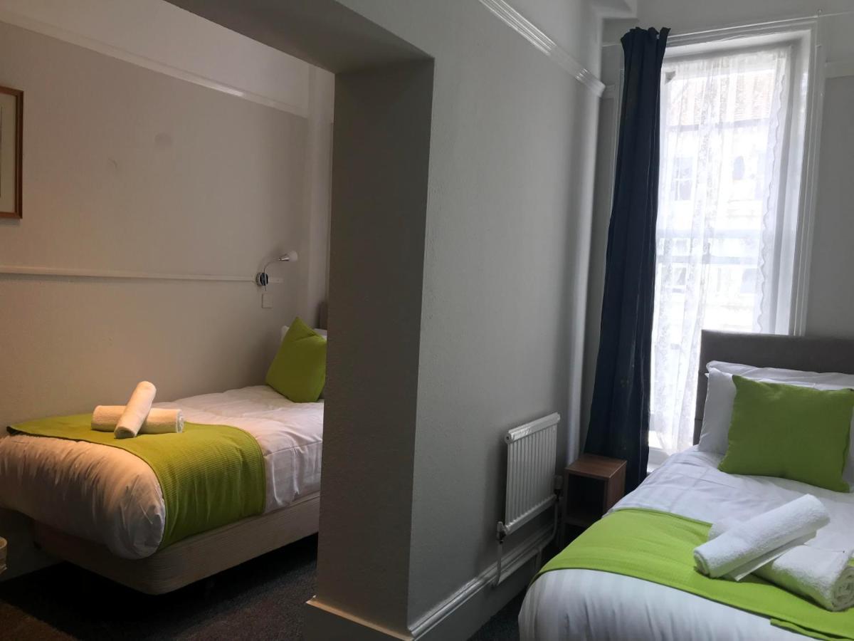 Pearl & Pebbles Eastbourne Hotel Bagian luar foto
