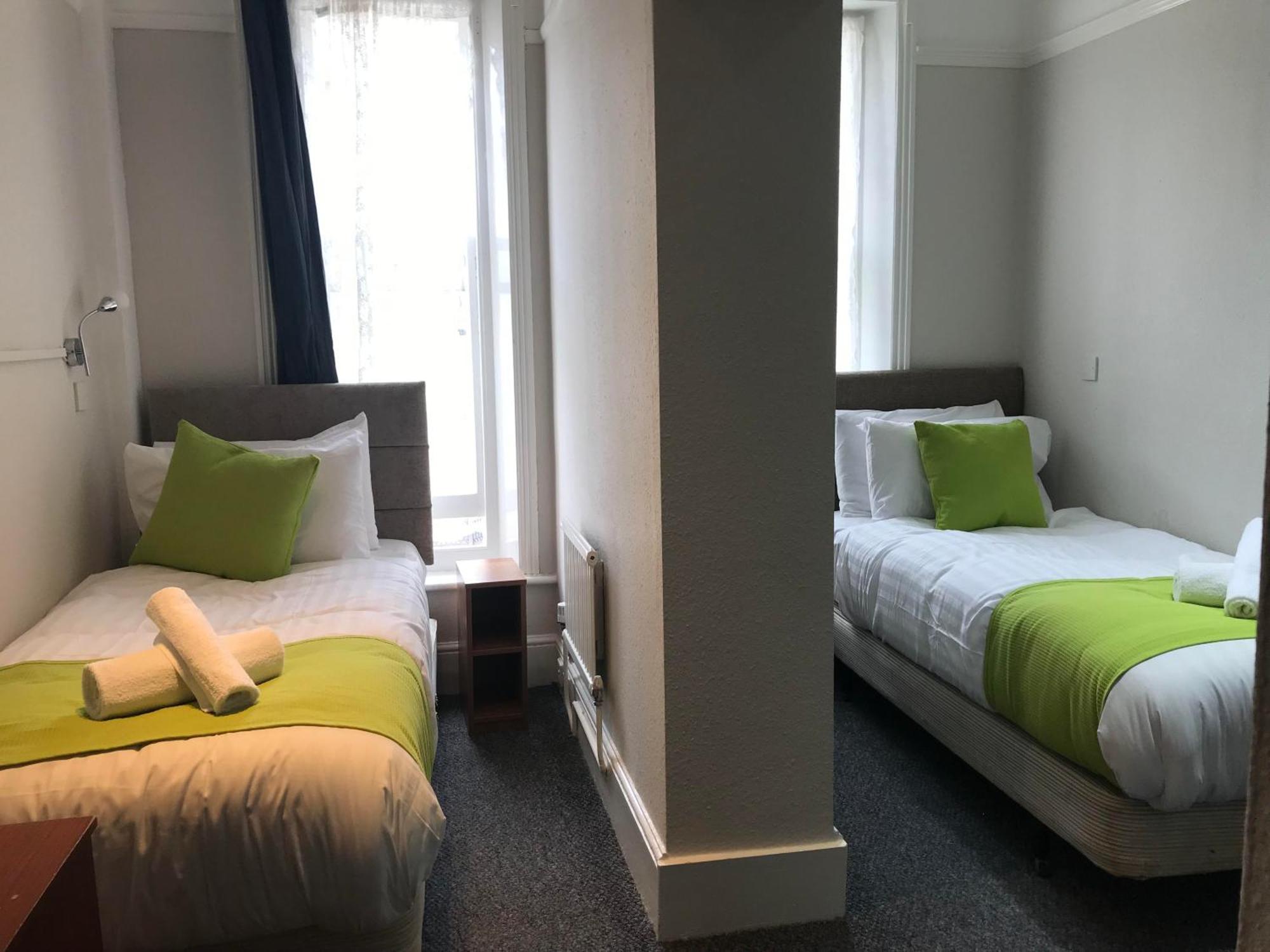 Pearl & Pebbles Eastbourne Hotel Bagian luar foto