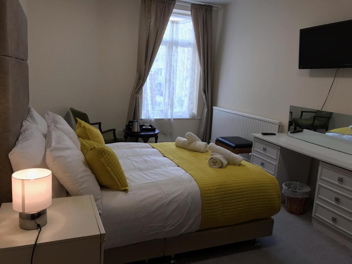 Pearl & Pebbles Eastbourne Hotel Bagian luar foto