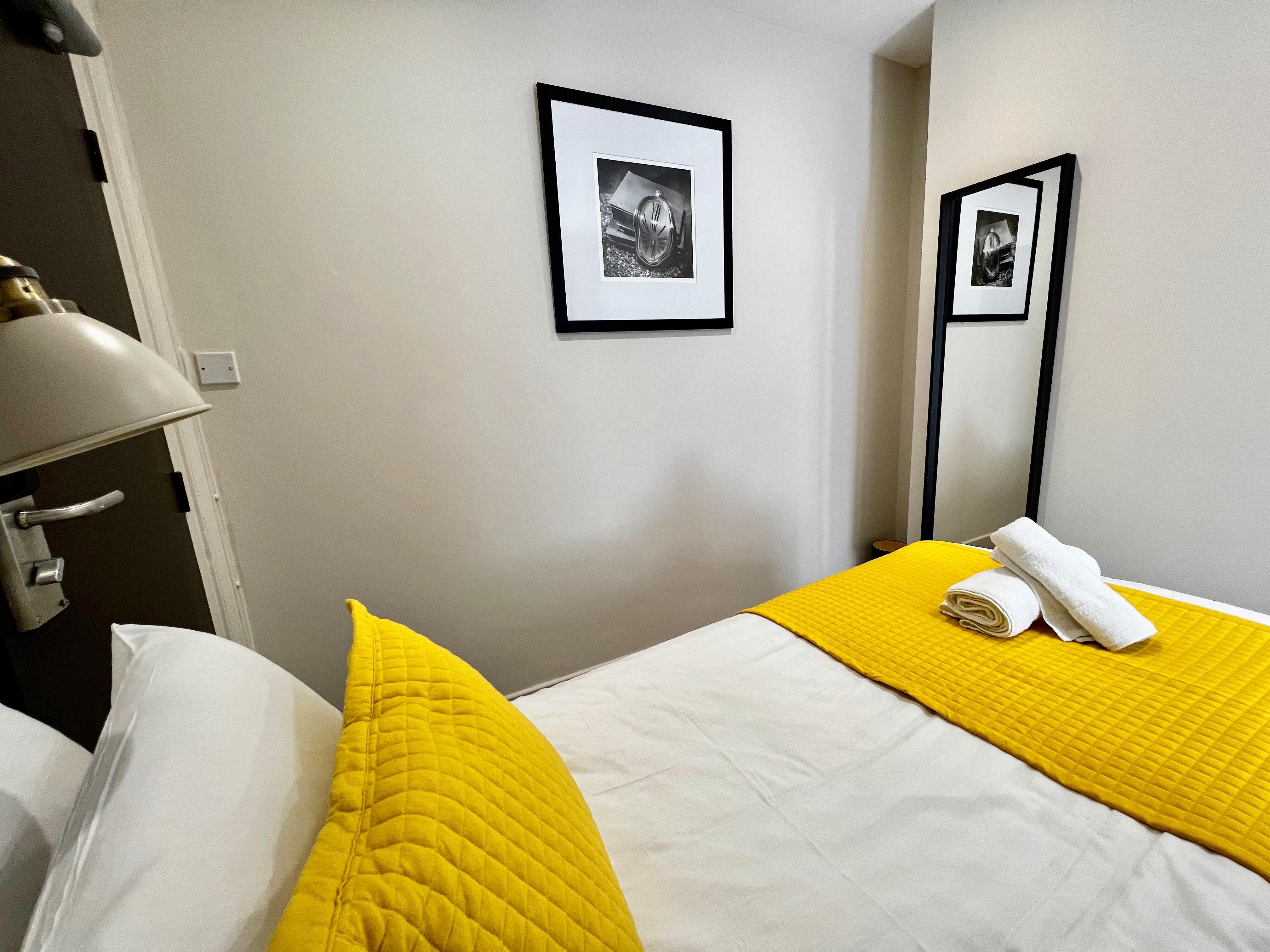 Pearl & Pebbles Eastbourne Hotel Bagian luar foto