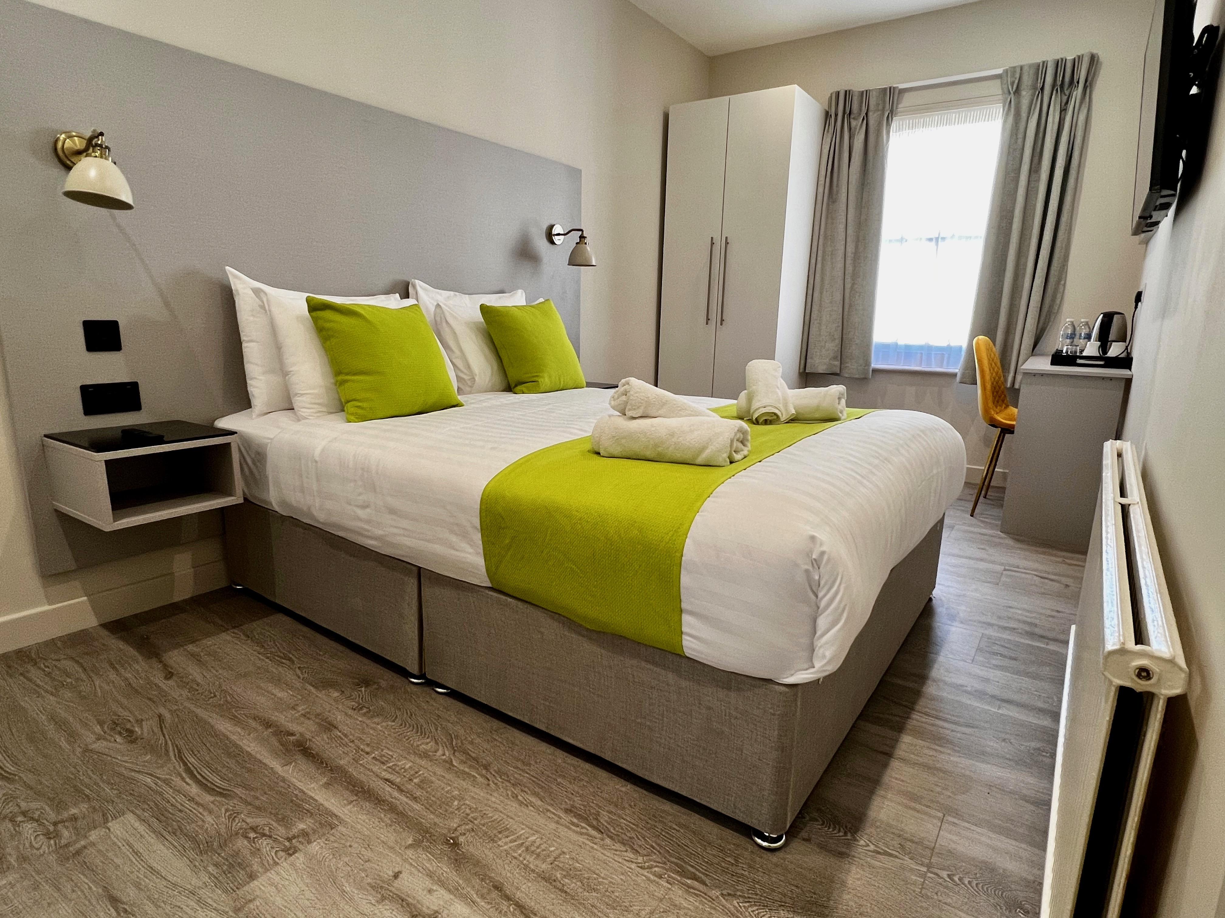 Pearl & Pebbles Eastbourne Hotel Bagian luar foto