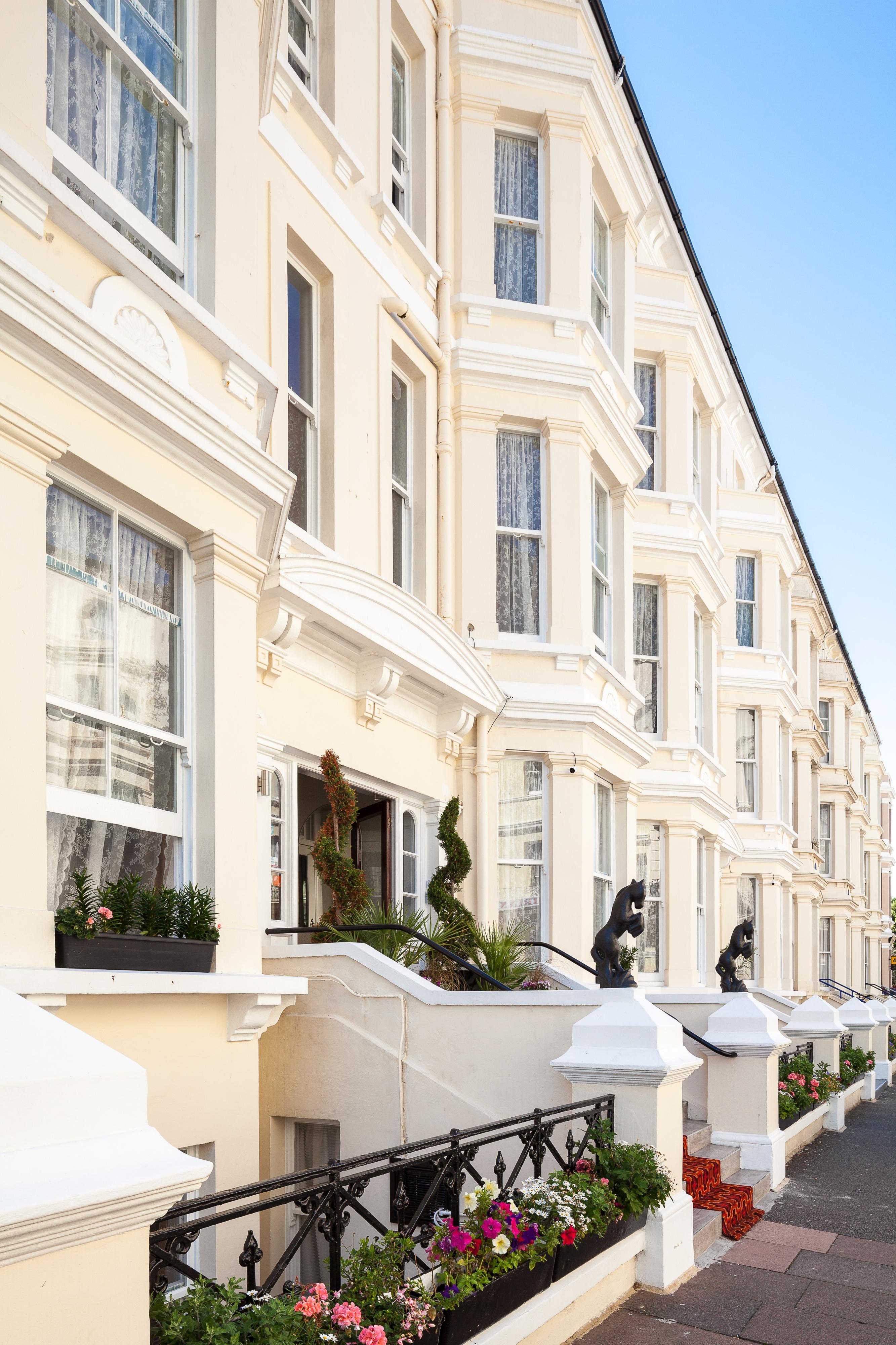 Pearl & Pebbles Eastbourne Hotel Bagian luar foto