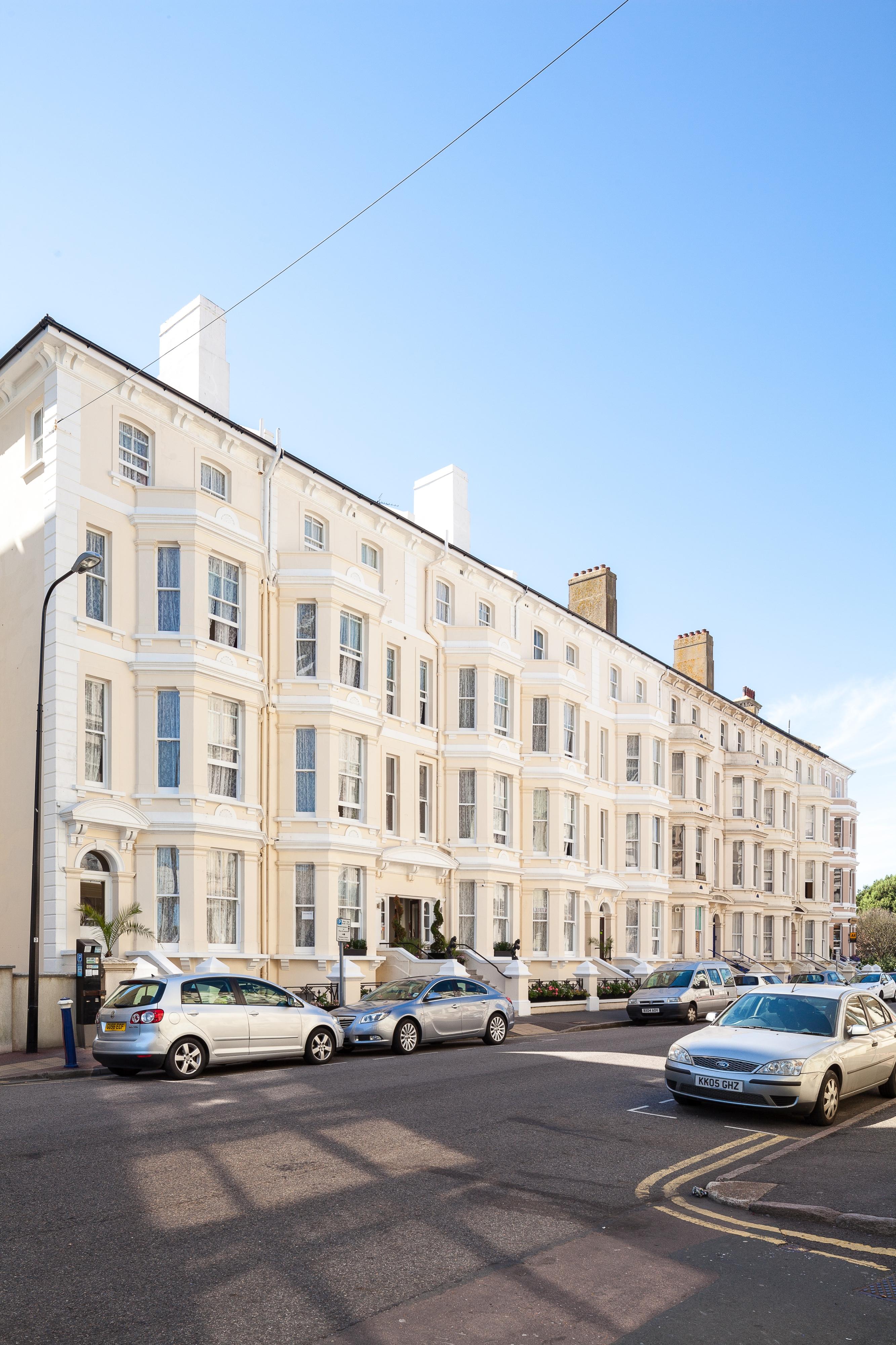 Pearl & Pebbles Eastbourne Hotel Bagian luar foto