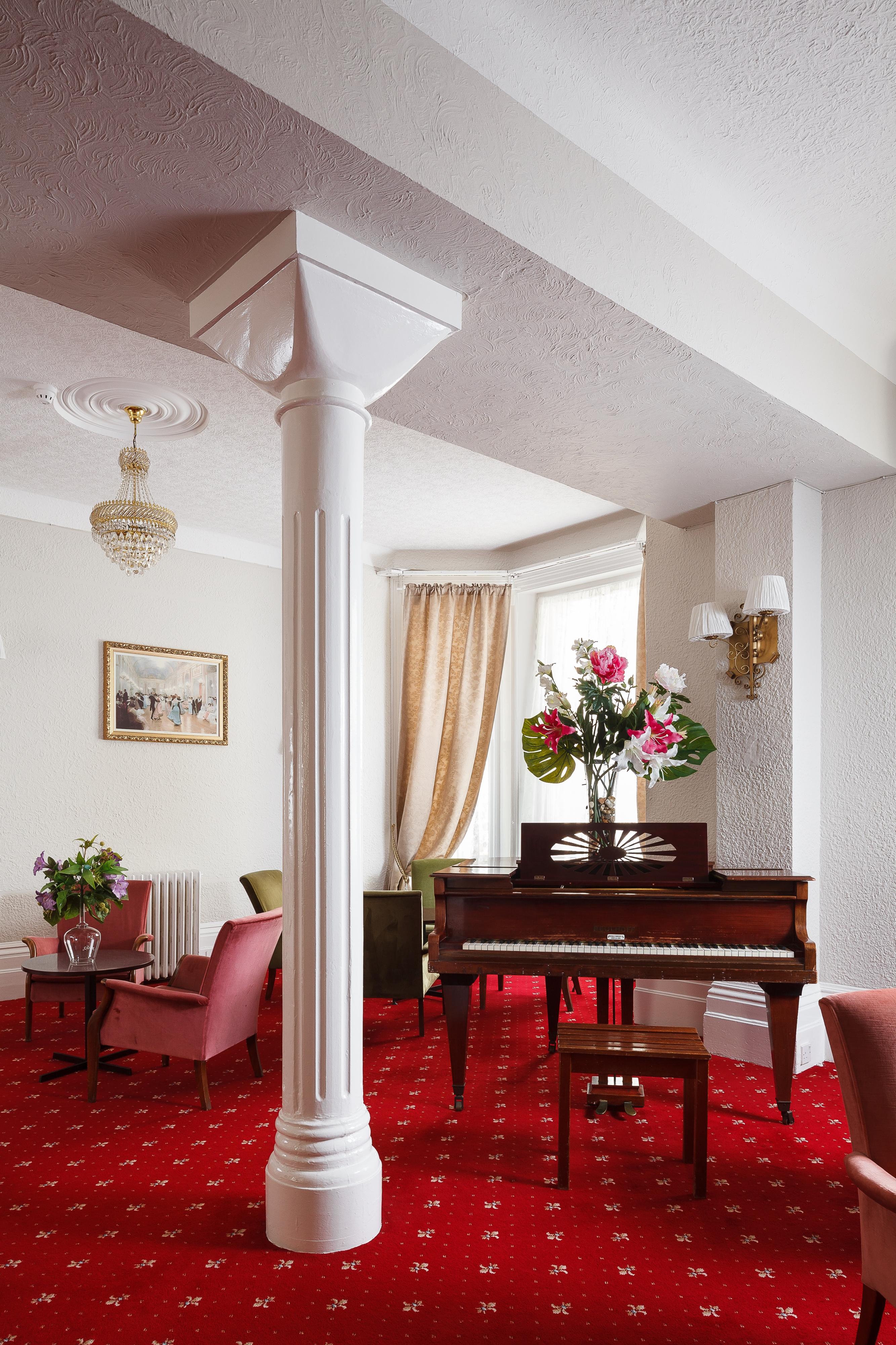 Pearl & Pebbles Eastbourne Hotel Bagian luar foto