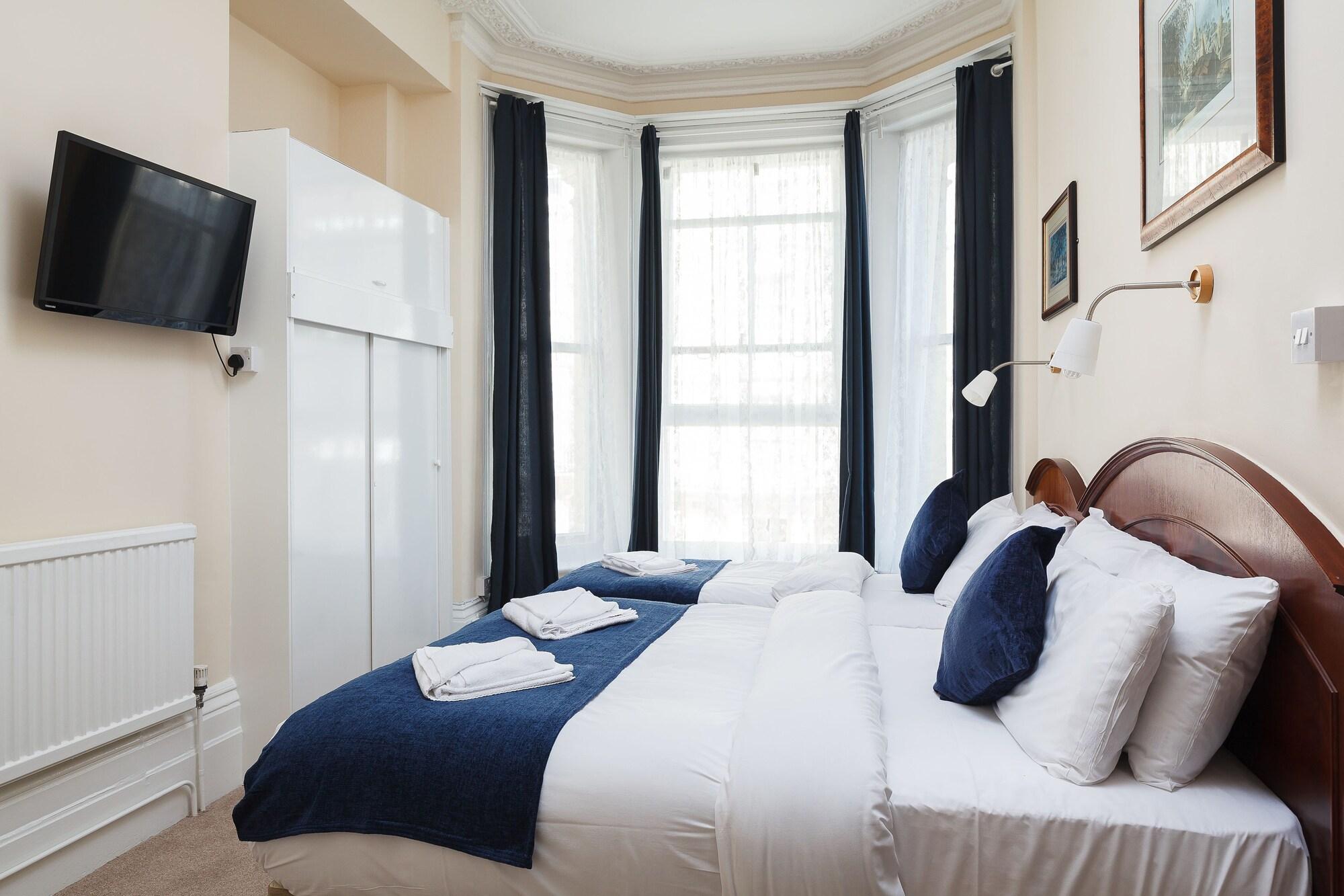 Pearl & Pebbles Eastbourne Hotel Bagian luar foto
